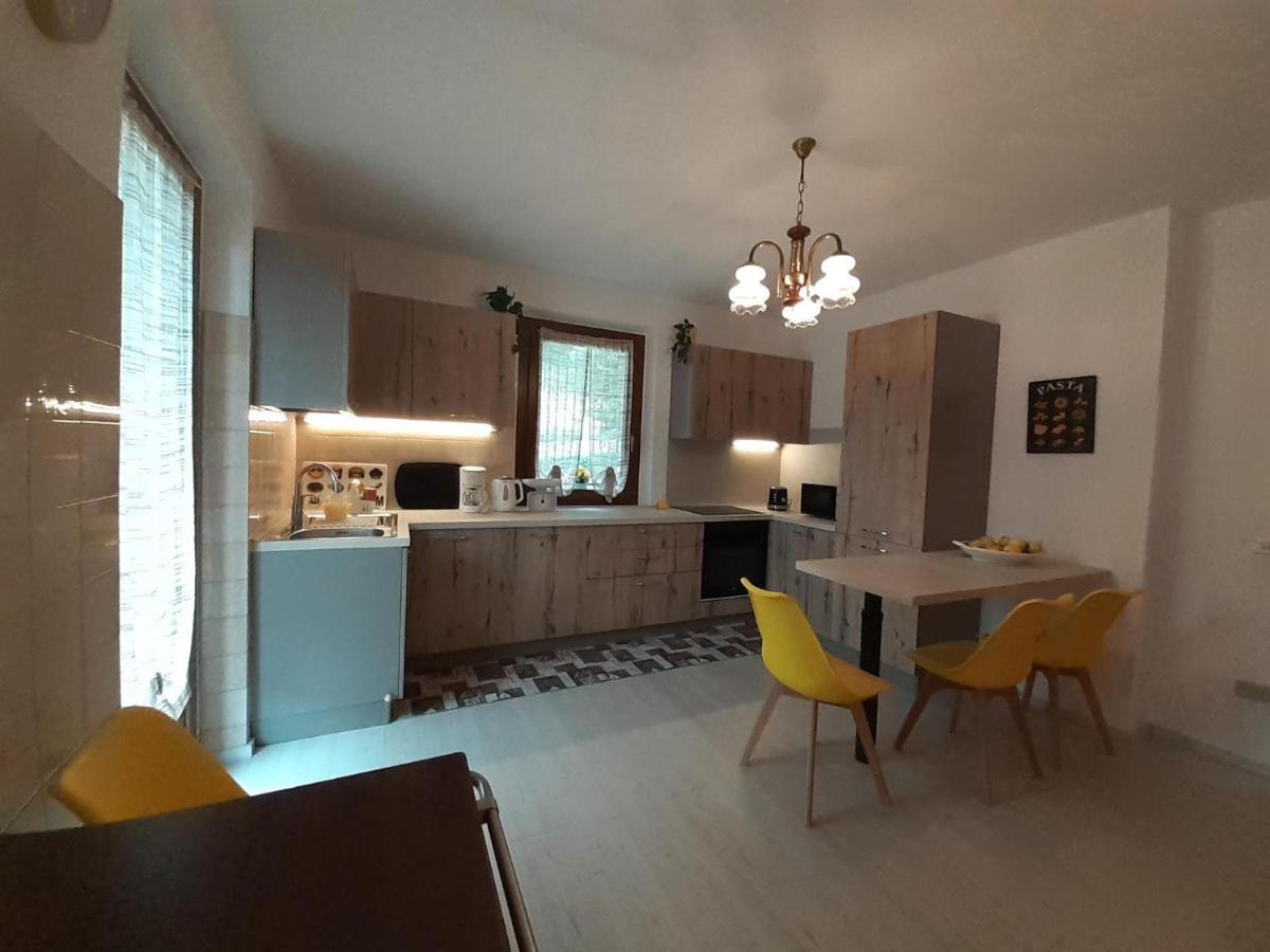 Apartamento Ca' Albano Mezzolago Exterior foto