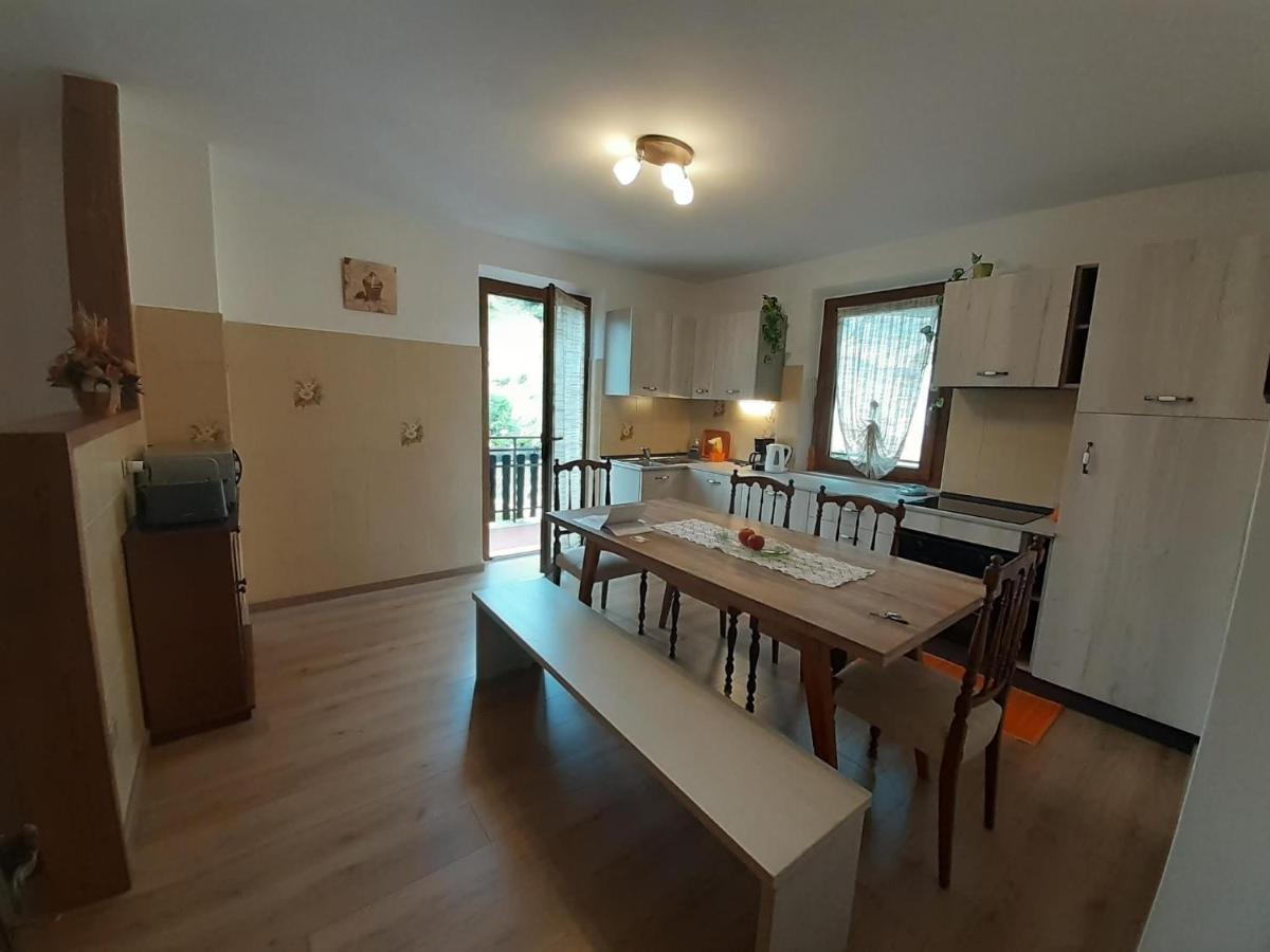 Apartamento Ca' Albano Mezzolago Exterior foto